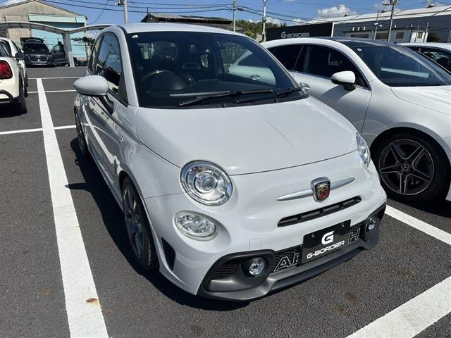 アバルト595 1.4 禁煙車 5MT HIDヘッドライト