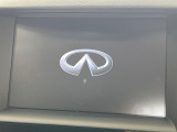 【メーカー純正ナビ】インテリアに溶け込むスタイリッシュな「専用設計」メーカーナビを装備♪視認性や操作性など基本性能にも優れ、より上質なカーライフをお楽しみいただけます。