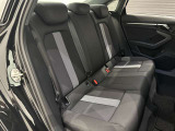 ナンバー付きの車両は公道試乗可能です(登録済未使用車など一部除く)。また、取り回しの確認など、広い場内でご試乗も可能です。お気軽に申し付けください。