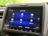 使いやすいインターフェースで快適なドライブをサポートします。普段使いから長距離移動まで、様々なシーンで活躍する多彩な機能を備えています。