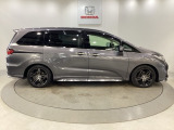 購入後も自社指定整備工場完備でお客様の愛車をしっかりサポート致します!御納車時には安全かつ安心してお乗り頂けるようホンダ専門知識を持つ整備スタッフが点検・整備・装備も説明をしてお渡ししております。