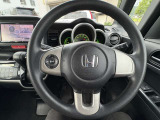 個性豊かなスタッフがお客様のご来店をお待ちしております。 女性の方、車に詳しくない方にも愛車選びをしっかりとサポート致します!!