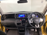 フロントガラスが大きく、ワイドな視界で運転もしやすくなるように、設計されています。
