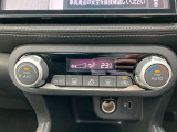 フルオートエアコン 温度設定をすれば自宅のエアコンのように車内の温度をコントロール