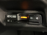 いまや快適なカーライフに欠かせないETCが付いています。