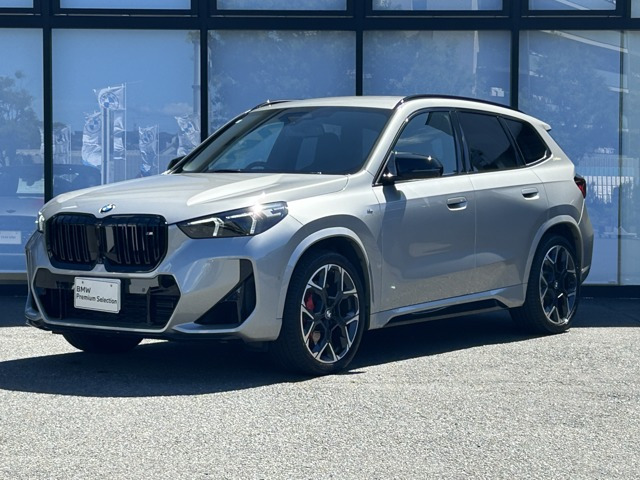 X1 M35i xドライブ DCT 4WD