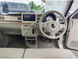 これからお車を購入し長くカーライフを楽しんで頂きたいと思い、当社スタッフは、そんな様々なお客様と安心して、楽しめるカーライフを一緒に考えてご提案させて頂いております。