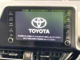 【8インチ ディスプレイオーディオ】大画面のディスプレイはAppleCarPlayやAndroidAutoが利用可能。大きな画面でスマホナビアプリ等が利用いただけます♪