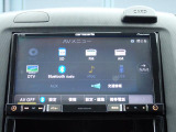 オーディオソースはご覧の通りです。Bluetoothを搭載しています。スマホと連動させると音楽等楽しむことが出来ます。