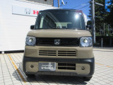 こちらのおクルマはメーカー保証期間内ですので新車一般保証特別保証を継承いたします(一般保証は新車登録月から3年間または走行60000kmまで、特別保証は新車登録月から5年間または100000kmまで)