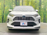 弊社では、全車『修復歴なし』のお車のみ取り扱っております。専任バイヤーによる厳選した仕入れの後、入庫後の車両チェックを行い、ネクステージが認定した高品質な中古車をご提供しております。