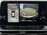 アラウンドビューモニター。上空から見下ろしたような映像が映し出されるので、駐車をスムースに行えます。