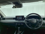 ワイドな視界で運転もしやすくなるように、設計されています。