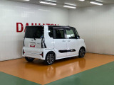 右後ろから