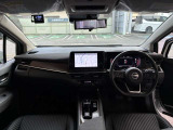 運転席・インパネまわりの画像です!キレイな車内でドライブがより一層快適にお楽しみいただけると思います!