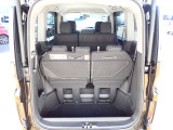 ◆定員乗車時のカーゴルームです。普段のお買い物の荷物やたくさんの収納が可能です。