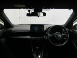見通しのよいすっきりとした視界で、誰でも運転しやすいです。運転のしやすさは疲れにくさにも繋がりますよ♪
