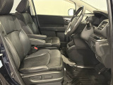 しっかりとサポートしてくれますフロントシート!