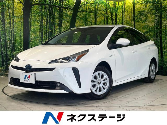 トヨタ プリウス 