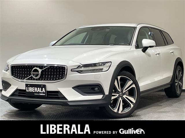 V60クロスカントリー B5 AWD プロ 4WD 4WD 本革シート