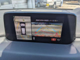 【アラウンドビューモニター】クルマの上空からから見ているかのような視点で、左右・前後の安全確認が出来ます!