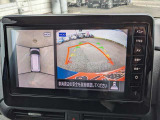 【アラウンドビューモニター】クルマの上空からから見ているかのような視点で、左右・前後の安全確認が出来ます!