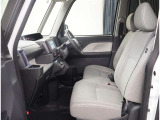 もちろんフロアマットも洗浄済みで綺麗になってます!この綺麗な車をぜひ貴方へ!!!