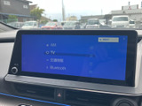 お好みの音楽やラジオをクリアな音質で楽しめます。様々な入力ソースに対応し、快適な車内空間を演出します。操作も直感的に行えます。