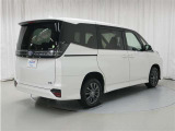 トヨタの中古車クリーニング「まるまるクリン」施工済み!室内から外装、エンジンルームまで丁寧にクリーニング♪中古車とは思えないほど気持ちよくお乗りいただけるよう仕上げています。ぜひご覧ください!