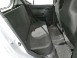 トヨタ高品質中古車洗浄「まるまるクリン」 外装はもちろん、内装はシートを外して見えないところまで徹底洗浄!お客様に責任を持って安心と美しさをお届けします!