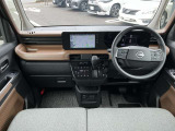 運転席・インパネまわりの画像です!隅々までクリーニング済み☆キレイな車内でドライブがより一層快適にお楽しみいただけると思います!