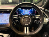 握りやすいハンドルの形状をしておりますので、お客様の運転をサポートしてくれます!