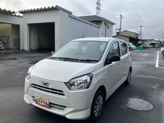 ダイハツ ミライース 