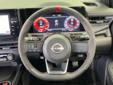 【ステアリングスイッチ】運転中、前方から目線をそらすことなく、オーディオ等の操作が可能な便利機能!安心&快適なドライブを演出してくれます♪