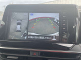 全周囲カメラで安全確認でき、駐車の苦手なお客様も安心です!