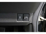 【横滑り防止装置】ドライバーの安全運転をアシストしてくれる装備が充実しています☆ドライバーの不安を安心へと変えてくれますね。