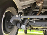 お車を安心してお乗りいただく為には、足回りの定期点検が欠かせません。サービスサポート(有償保証)では無料点検もご提供しており、安心のカーライフをお過ごしいただけるサポート体制が整っています。