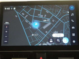 ディスプレイオーディオ(コネクティッドナビ対応)PLUS搭載。T-Connectご契約で2029年6月まで無償で利用できるナビ(期限到来後は有償)と、解約後も利用できる車載ナビが搭載されています。