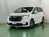 新しいハイブリッドシステムe:HEVは市街地走行では電気自動車に近いハイブリッドシステムでモーターが主役で走行します。充電の為にエンジンが始動しても優れた遮音性能で車内はとても静かで快適です