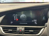 8.8インチ大型センターディスプレイ