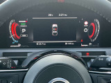 メーター内で様々な車の設定やデータの確認もできちゃいます!