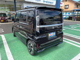 全方位モニター付メモリーナビゲーション スズキコネクト対応通信機装着車 フルセグTV 2WD 元当社試乗車 両側電動スライドドア 電動パーキング オートホールド 禁煙車 新品フロアマット 5046キロ