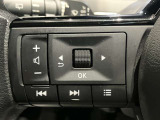 ステアリングスイッチ搭載!ハンドルひとつで手を離さなくても運転中視線をそらさなくても操作が出来て便利です♪