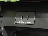 【1500Wアクセサリーコンセント】消費電力1500Wまでの家電が使えます。キャンプやスポーツ・アウトドアでのアクティビティはもちろん、災害・停電の際に大活躍♪