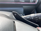 【パドルシフト(AT車)】MT車と同じように好きなギアで走ることができます!ステアリングから手を離さずに指先だけでシフト操作ができ、よりスポーティな走りをお楽しみいただけます。