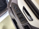 運転席パワーウインドウスイッチ