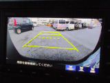 バックカメラで駐車が苦手な方も安心です。