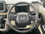 【ステアリングスイッチ】運転中、前方から目線をそらすことなく、オーディオ等の操作が可能な便利機能!安心&快適なドライブを演出してくれます♪