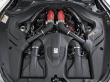 搭載された3.9L・V8ツインターボエンジンは620馬力(カタログ値)を発揮します。