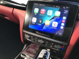 お手持ちの携帯電話とAppleCarplay・Androidautoでアクセス可能です